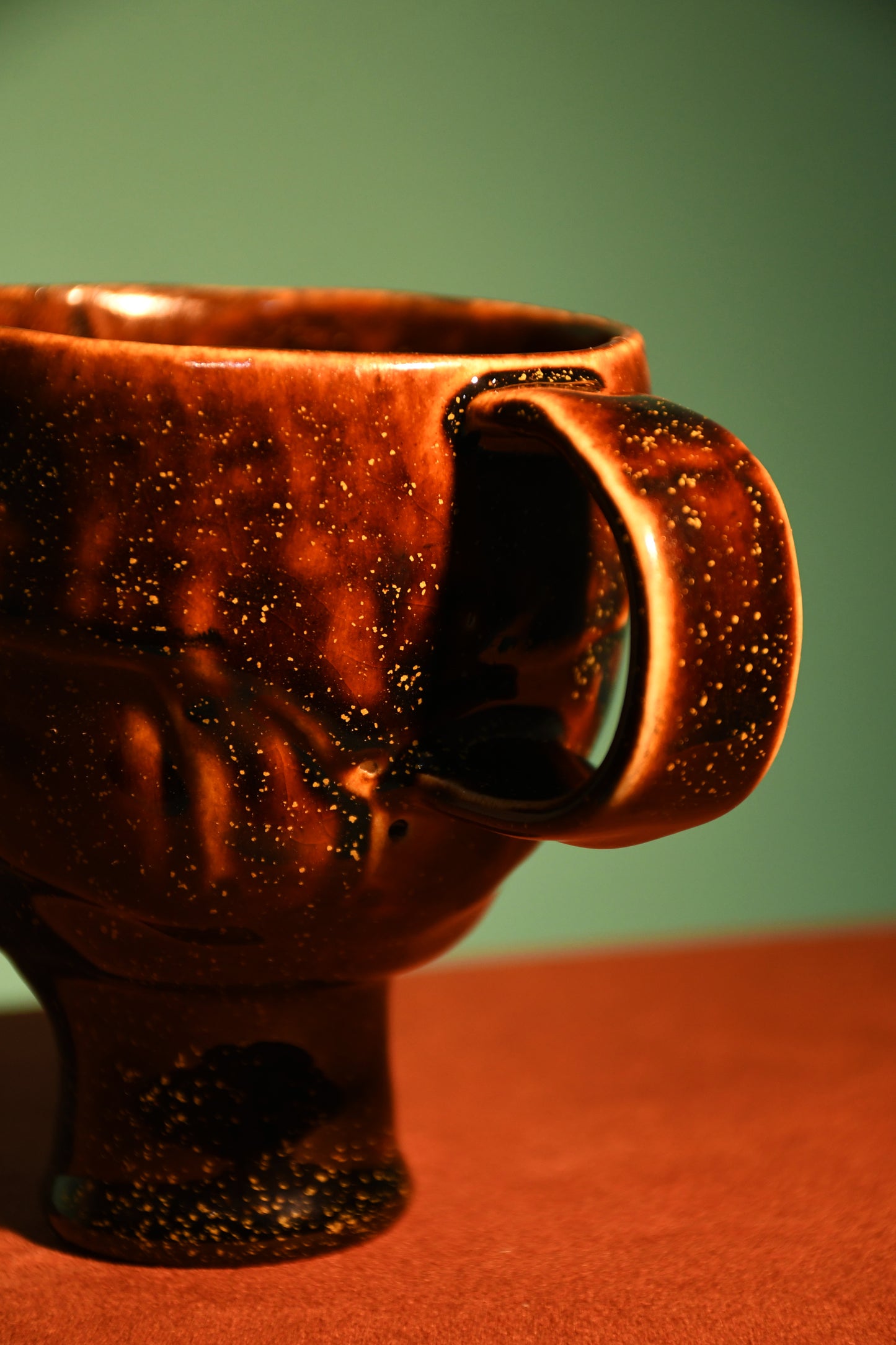 HANDBUILT MUG | BROWN |