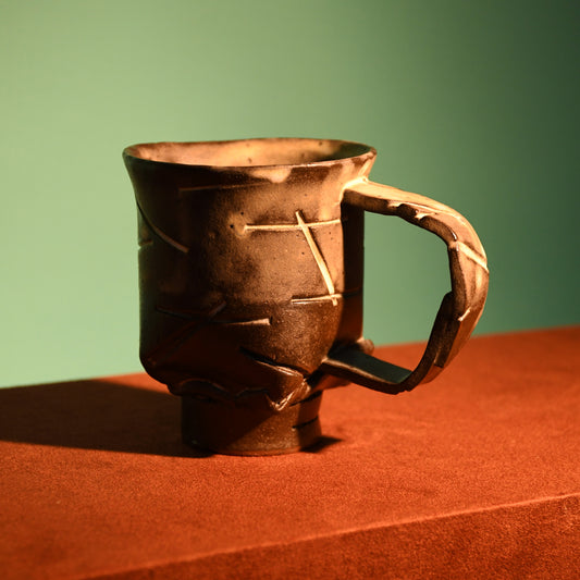 HANDBUILT MUG | BLACK/WHITE |